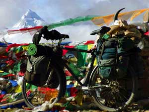 No Tong-la (5.150m), com o Everest ao fundo