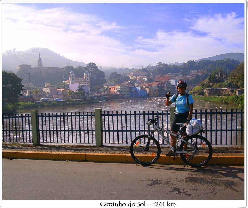 Pirapora do Bom Jesus – SP, nossa primeira parada. Desde Santana do Parnaíba são 13km