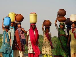 Índia - Água na cabeça Índia - Água na cabeça