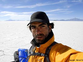 auto-retrato no Salar de Uyuni