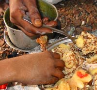 Comida na tenda de beduínos