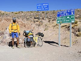 No topo da Cuesta de Lipan