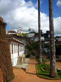 Igreja de S. Rita (Século XVIII) - Serro (MG)