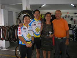 Helena, Hiroto, Selma (BANDATUR) e Oscar (Roda Livre) em Araçatuba