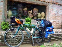 Ateliê na descida da serra de Cunha (SP) para Paraty (RJ)