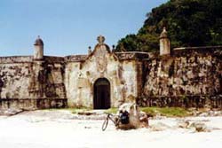 Fortaleza Nossa Sra. dos Prazeres - Ilha do Mel