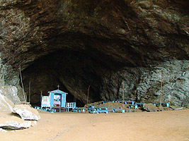 Gruta de Catuné - faz parte da peregrinação espiritual