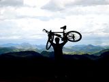 Caminho da Luz: Pedalando ao Pico da Bandeira